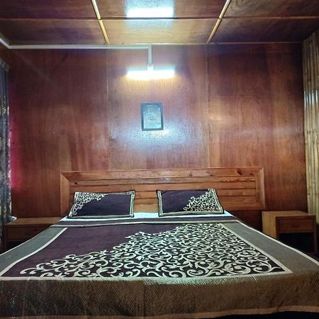 Odyssey Stays Umbir, Umiam Lake Mawlyngkhung ภายนอก รูปภาพ